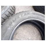 Set of 4 Bridgestone Blizzak 275/55-R20 used 1 winter