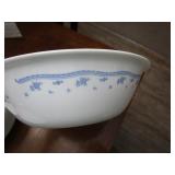 Corelle Ware white  5 large servi...