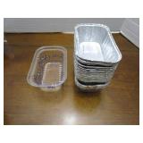 Kitchenwares: 3 hot pads, 1 oven mi...