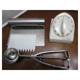 Bakeware  (2) round cake takers, ...