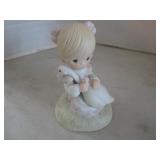 Precious Moments music box with box...