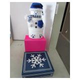 Tissue paper, various sizes all occ...