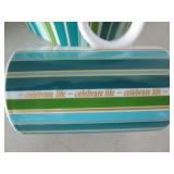 2 Round hat boxes with cup and ...