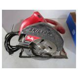Power Tools, 2 drills, 1 Skill saw,...