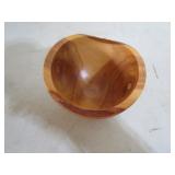 6 wooden bowls 11 largest bowl (w...