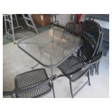Outdoor table (no umbrella) with 6 ...