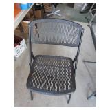 Outdoor table (no umbrella) with 6 ...
