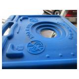 Werner Model 366, 6 foot, 250# ladd...