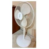Duracraft Stand-Up Fan
