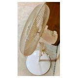 Duracraft Stand-Up Fan