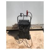 Sears 40/2 ampManual Battery Charger / 200 amp Engine Starter for 12 Volt Batteries