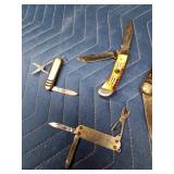 5 Vintage knives