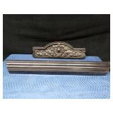 Mantel shelf