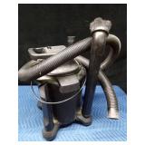 Craftsman shop vacuum with attachments - WORKS