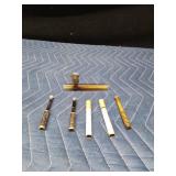 Glass pipe and 5 one hitters