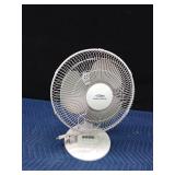 Lakewood tabletop oscillating fan - WORKS