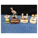Lot of music boxes - Bird with walnut base, Germany, Swiss, and Angel