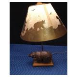 Bear lamp - Shines bear scenery thru the shade when on - WORKS