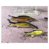Lot of 7 Fishing lures - 2 Shal A Miner - 3 Droop Snoops - 2 Doll Ditch Digger