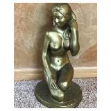 Statue of a Women Posing in the Nude