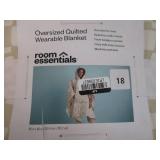 Quilted Wearable Blanket White/Tan Pattern - Room Essentials