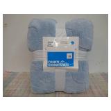 Room Essentials Baby Blue Jacquard Plush Blanket 90in x 92in