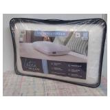 Stearns & Foster Standard Latex Pillow, 24"x16" Medium Feel | Pressure-Relieving
