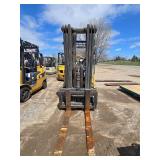 1995 Cat GC30 6000lb LP Forklift - For Repair
