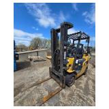 2008 Cat C5000 LP Forklift - For Repair