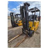 1989 Hyster E50XL-33 48 Volt Electric Forklift - For Parts or Repair