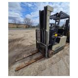 1993 Crown 30SCTT 36 Volt Electric Forklift - Parts or Repair