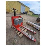 2005 Kalmar 4500lb Pallet Jack - For Parts or Repair