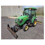 John Deere 3520