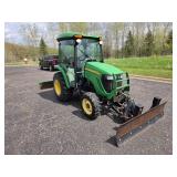 John Deere 3520