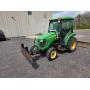 John Deere 3520 Utility Tractor
