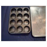 Bakeware - Cookie Sheets and Muffin Tin
