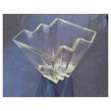 Unique Glass Vase 7.5' x 5 x 11' Tall. Notches Make Flower Arranging a Breeze!