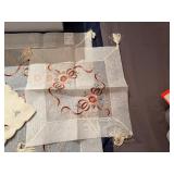 Beautiful Vintage Linen Table Settings