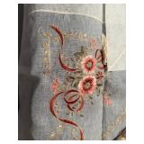 Beautiful Vintage Linen Table Settings