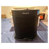 Honeywell Air Purifier HPA101-TGT Include Two Replacement Filters