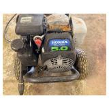 2400 PSI Pressure Washer 2.5 Gallon Honda GC160 Motor