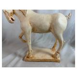 Chinese Tang Dynasty Pottery Horse and Han Dynasty Storyteller Musical Instrument Fish Design
