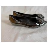 Designer Shoes and Traditional Indian Handcrafted Shoes