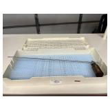 Jacques Talc Blower 2. A medical device used to evenly spray sterile powder onto lung linings to treat fluid or air leaks. Key features: 15” nozzle, precise manual control, and durable storage tray.