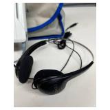 MSRP $1,400 Huntleigh D900 Doppler with headphones and case. This device lets you hear blood flow through arteries/veins. Great for checking circulation and pulse health at home or in clinics. Clear a