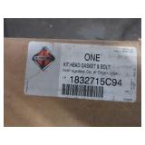 INTERNATIONAL HEAD GASKET AND BOLT KIT - NEW