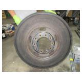 BRAND NEW BRIDGESTONE STEER TIRE WITH RIM FOR A BUS
