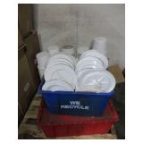 PALLET OF SPECIALTY CONTAINERS WITH LIDS