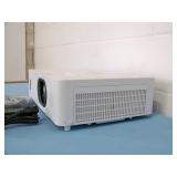 Maxell MC-WU5505 WUXGA 5,000 Lumen Home Theater HD Projector / Video Projection System with Remote Control and HDMI Cable