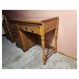 Basset Furniture American Contemporary Bedroom Desk
